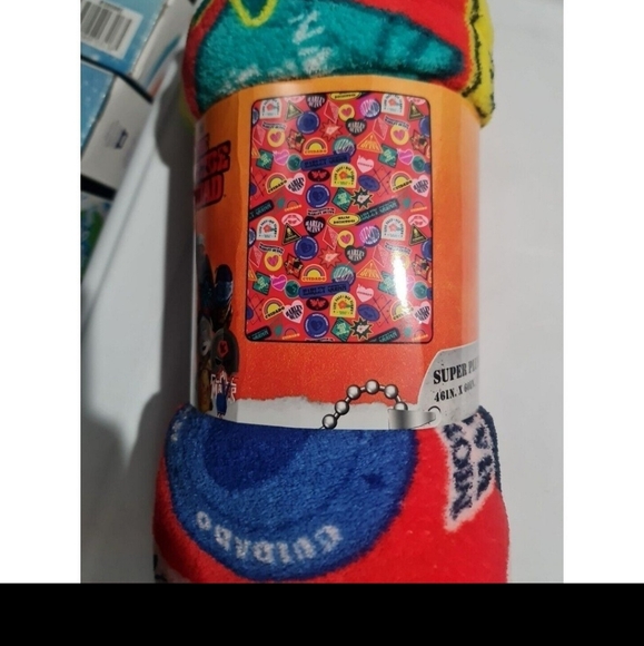 DC Comics Harley Quinn The Suicide Squad Super Plush Throw Blanket 46in x 60in - Picture 2 of 5